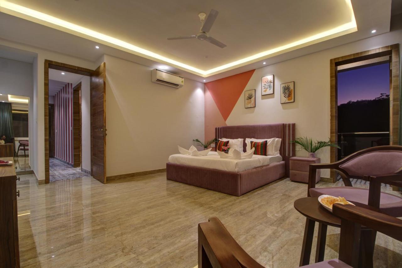 Euphoria Luxury Villa - 5Bhk - Private Pool - Jacuzzi, Baga Extérieur photo