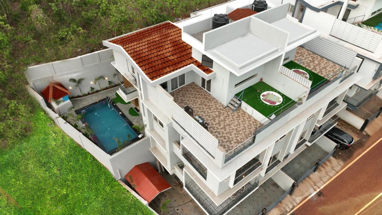 Euphoria Luxury Villa - 5Bhk - Private Pool - Jacuzzi, Baga Extérieur photo